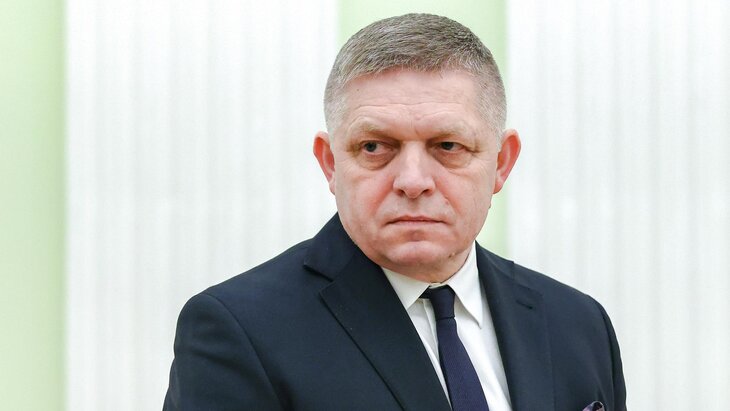 Премьер Словакии предложил поддерживающим Украину студентам пойти воевать