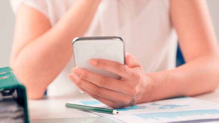 Роскачество: мобильные игры жанра «три в ряд» вызывают страх упущенной выгоды