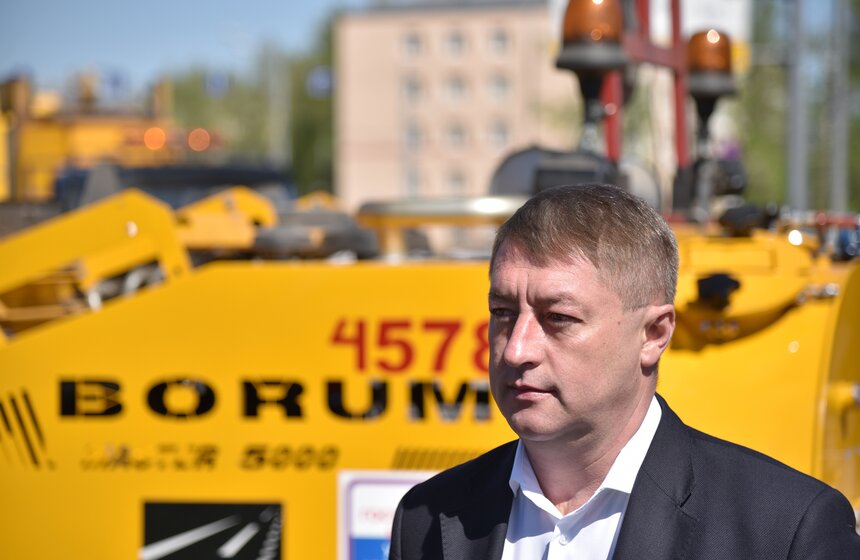 Как обновляют разметку на московских дорогах. Фото 15 фото