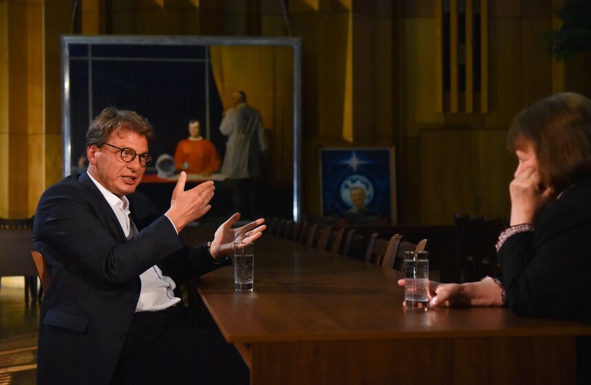 Светлана Савицкая на съемках программы "Важная персона" 10 фото