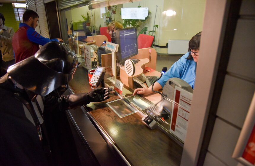 День "Звездных войн" в метро. Фото 1 фото