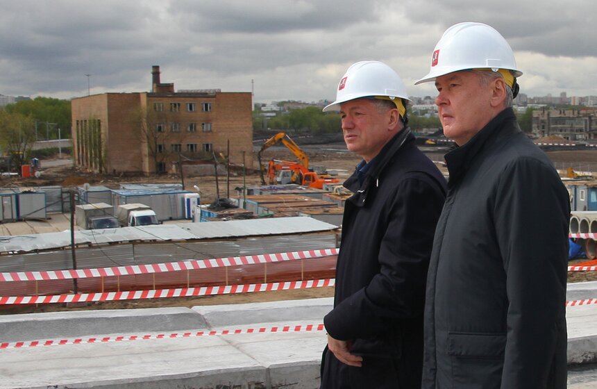Мэр проинспектировал ход застройки территории бывшего завода ЗИЛ 15 фото