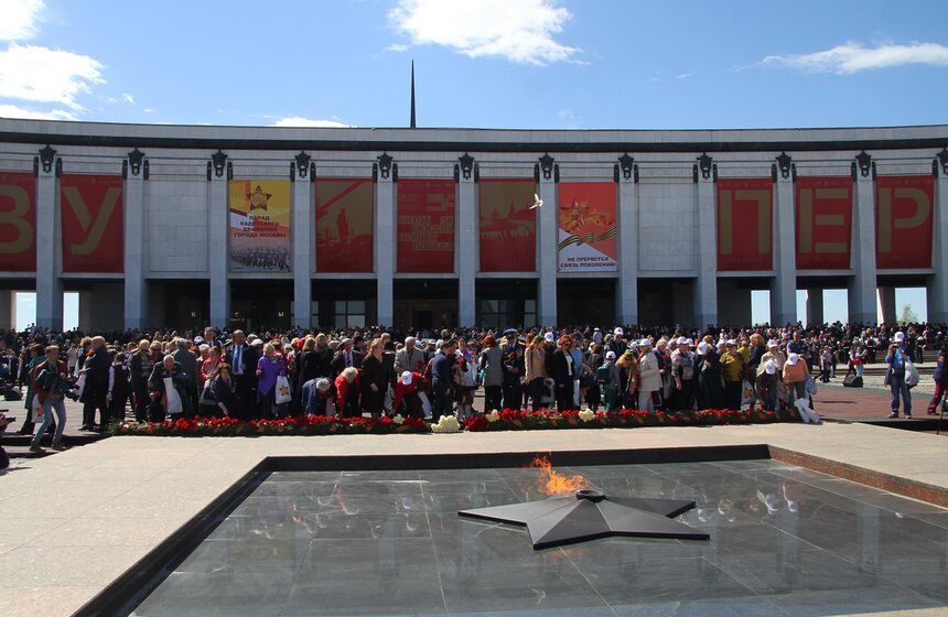 III Парад кадет на Поклонной горе 31 фото