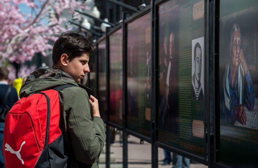 Открытие выставки "Они сражались за Родину" на Арбате 22 фото