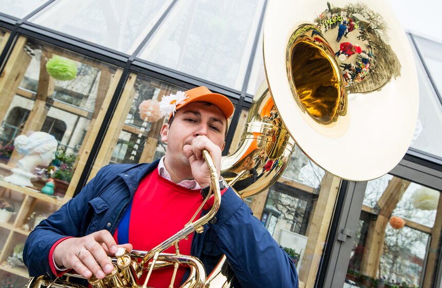 Костюмированный парад-флешмоб фестиваля "Московская весна" 1 фото