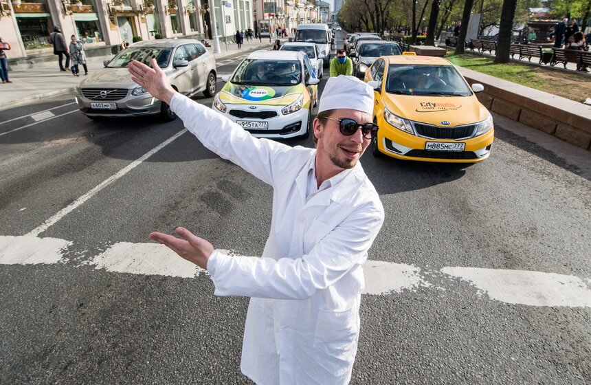 Костюмированный парад-флешмоб фестиваля "Московская весна" 20 фото