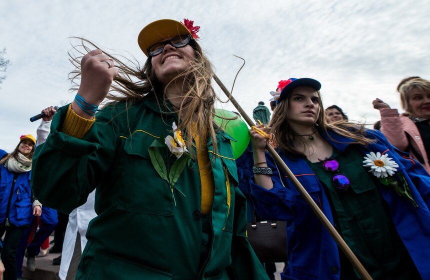 Костюмированный парад-флешмоб фестиваля "Московская весна" 28 фото