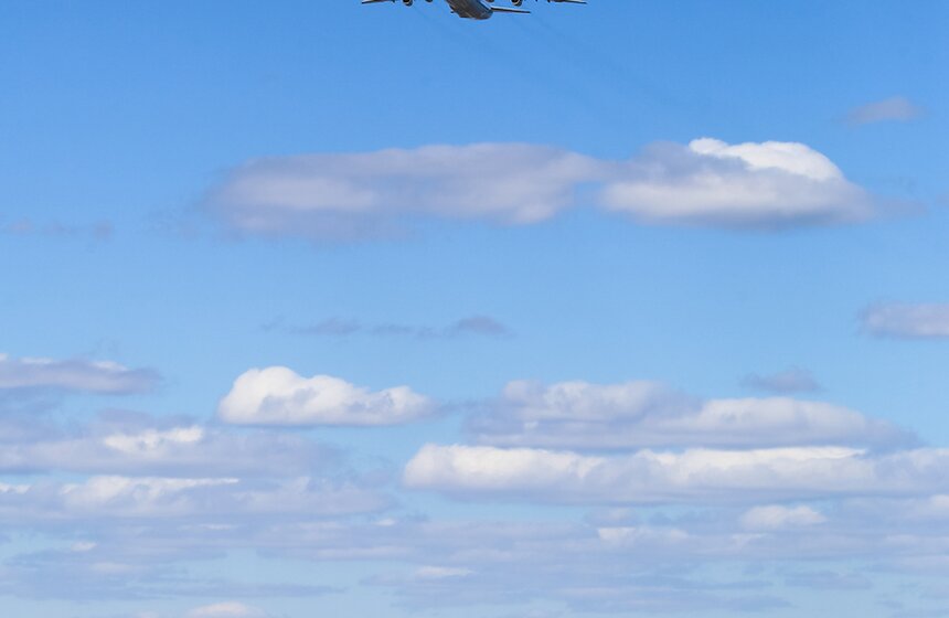 Репетиция воздушной части военного парада прошла в Москве 20 фото