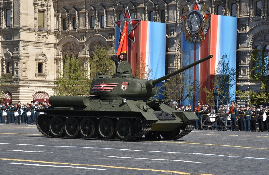 Генеральная репетиция парада в честь Дня Победы 34 фото