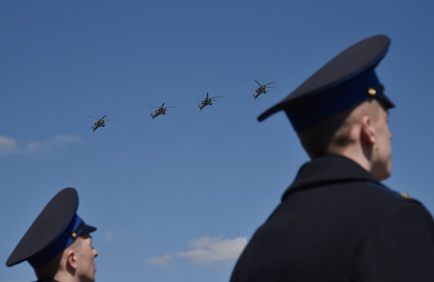 Генеральная репетиция парада в честь Дня Победы 40 фото