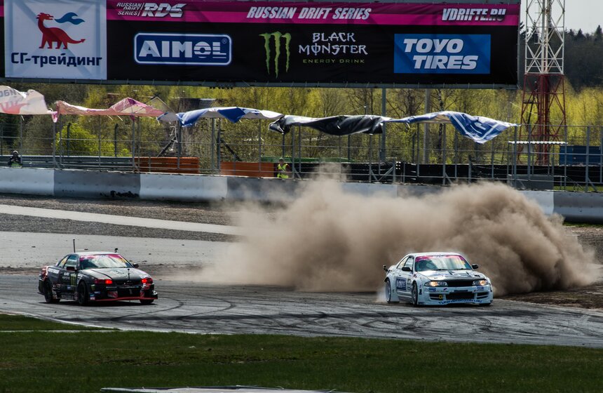 Первый этап чемпионата по дрифту прошел на "Moscow Raceway" 23 фото
