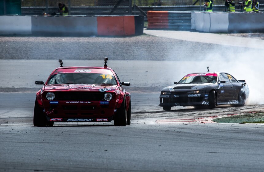 Первый этап чемпионата по дрифту прошел на "Moscow Raceway" 28 фото