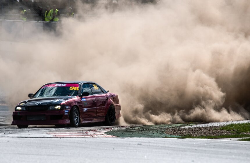 Первый этап чемпионата по дрифту прошел на "Moscow Raceway" 27 фото