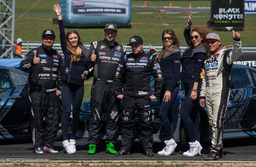 Первый этап чемпионата по дрифту прошел на "Moscow Raceway" 10 фото