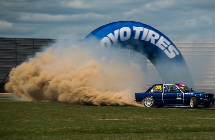 Первый этап чемпионата по дрифту прошел на "Moscow Raceway" 21 фото