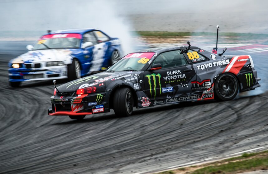 Первый этап чемпионата по дрифту прошел на "Moscow Raceway" 40 фото