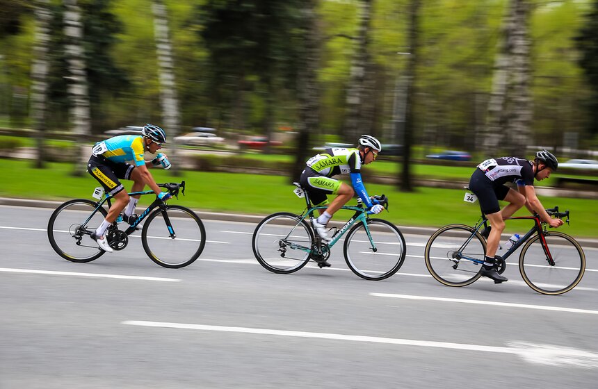 Этап гонки "Пять колец Москвы" прошел на Воробьевых горах 27 фото