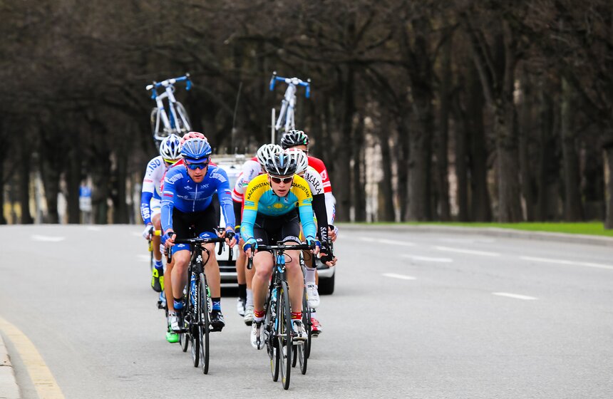 Этап гонки "Пять колец Москвы" прошел на Воробьевых горах 5 фото