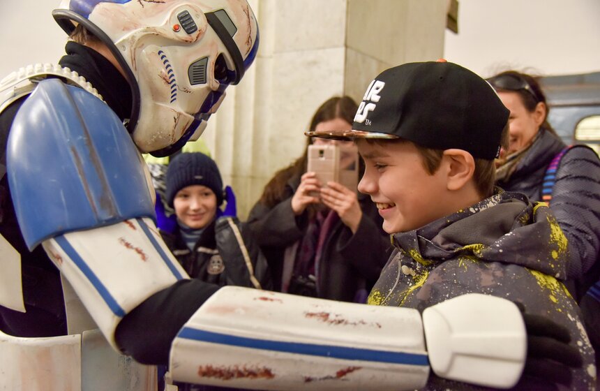 День "Звездных войн" в метро. Фото 21 фото