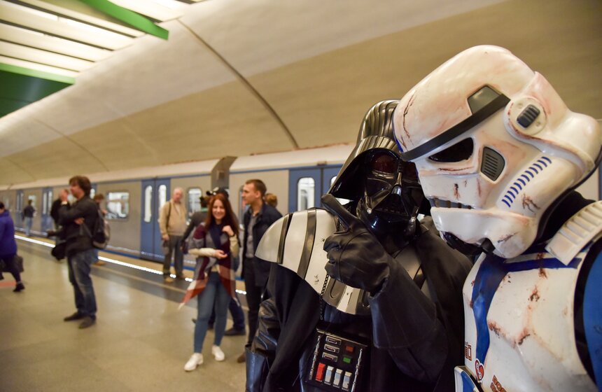 День "Звездных войн" в метро. Фото 8 фото