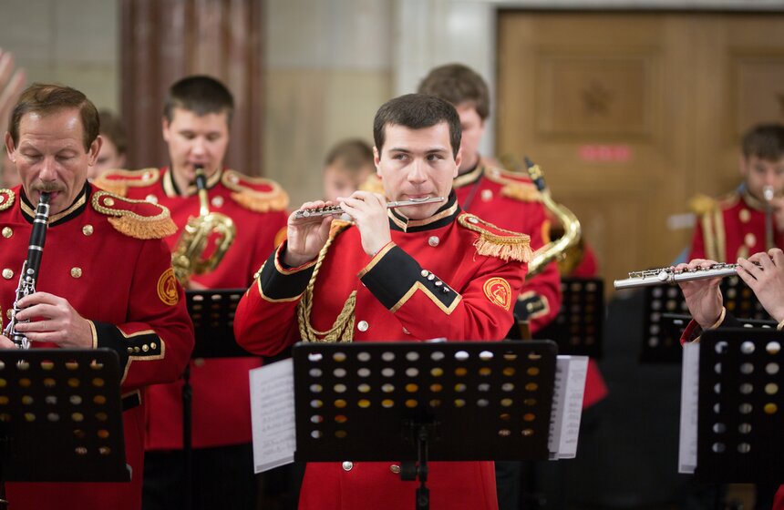 Концерт Государственного духового оркестра России в метро 6 фото