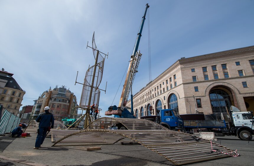 Украшение Москвы к празднованию 72-й годовщины Победы в ВОВ 13 фото
