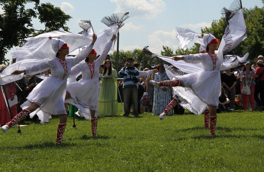 В "Коломенском" устроили якутский праздник Ысыах 8 фото
