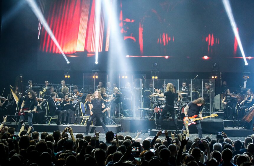 "Ария" выступила с концертом в Крокус Сити Холле 18 фото