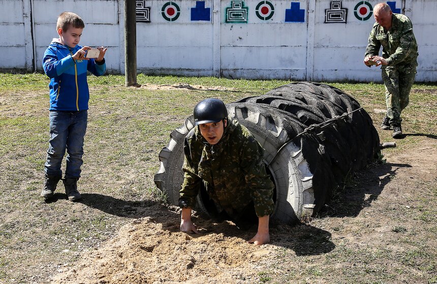 Триатлон специального назначения прошел на базе спецназа ФСИН 28 фото