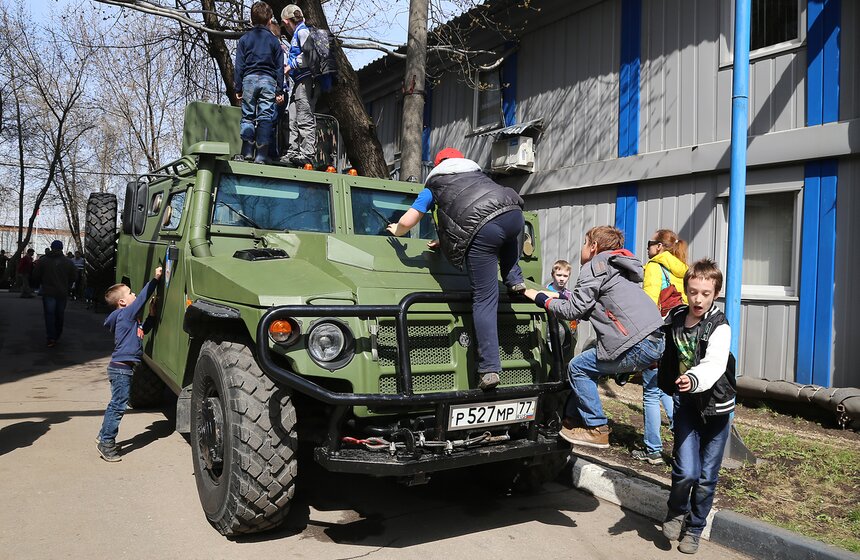 Триатлон специального назначения прошел на базе спецназа ФСИН 39 фото