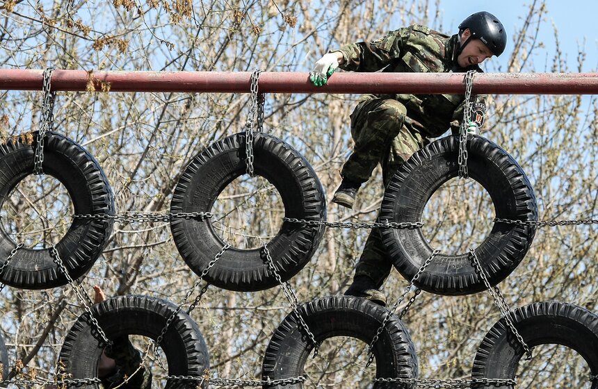 Триатлон специального назначения прошел на базе спецназа ФСИН 31 фото