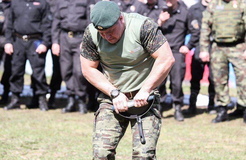 Триатлон специального назначения прошел на базе спецназа ФСИН 9 фото