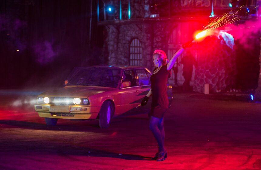 Шоу каскадеров "Русский Форсаж" поразило трюками и рекордами 16 фото