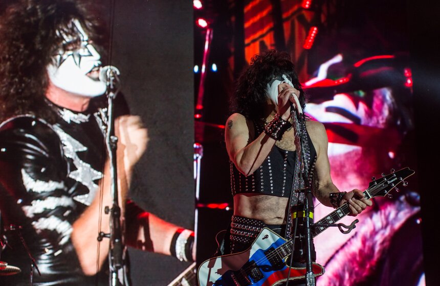 Концерт KISS в "Олимпийском". Фото 31 фото