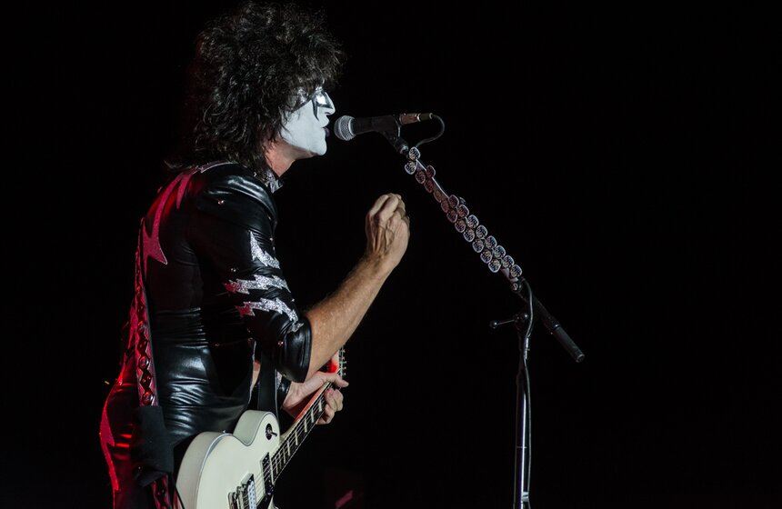 Концерт KISS в "Олимпийском". Фото 29 фото