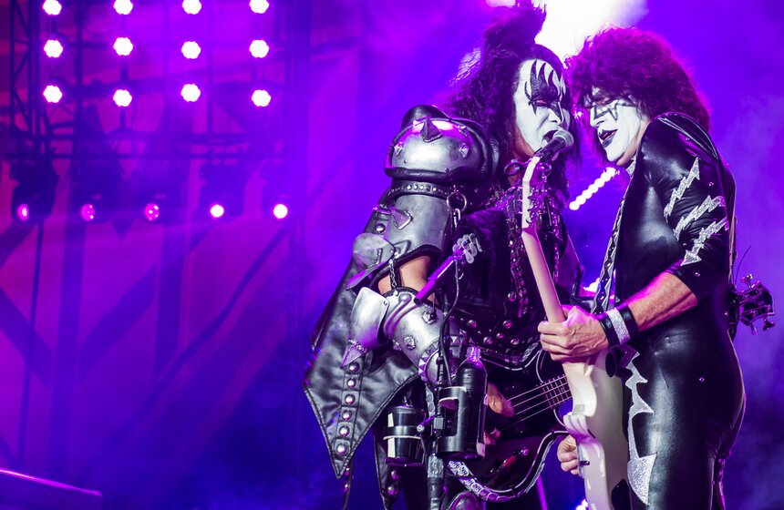 Концерт KISS в "Олимпийском". Фото 24 фото