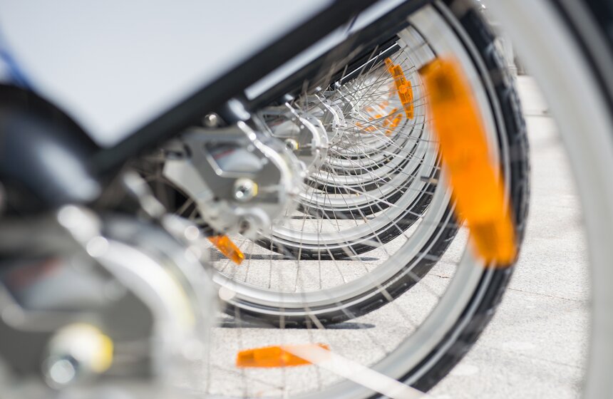 Сезон городского велопроката официально открыли в Москве 4 фото