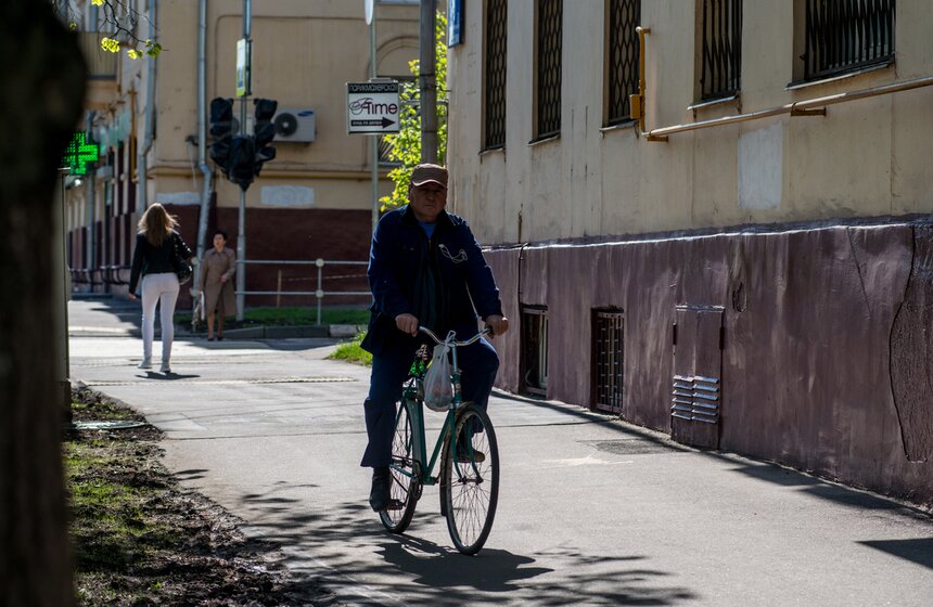 Кульбачевский принял участие в акции "На работу на велосипеде" 9 фото