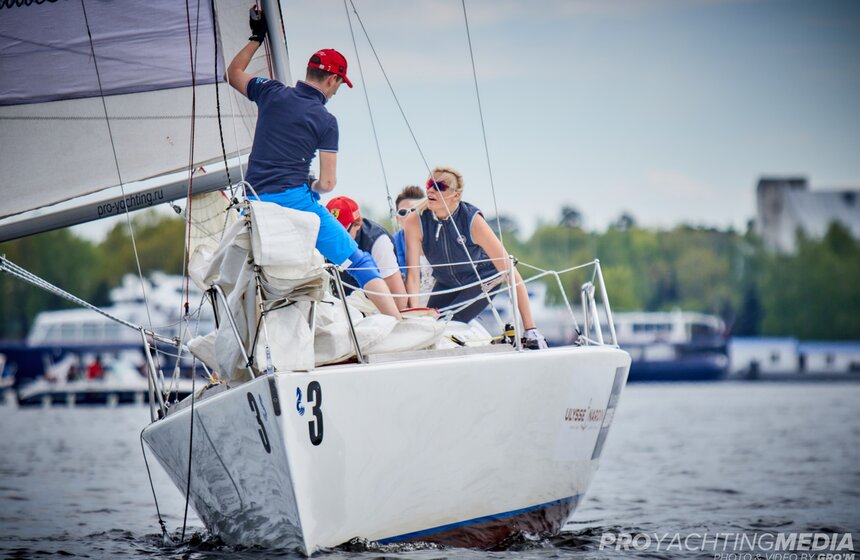 Открытие парусного сезона в Москве 10 фото