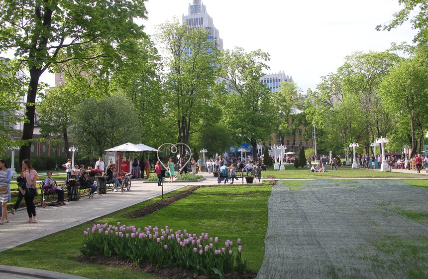 Акция "Ночь музеев" стартовала в саду "Эрмитаж" 5 фото