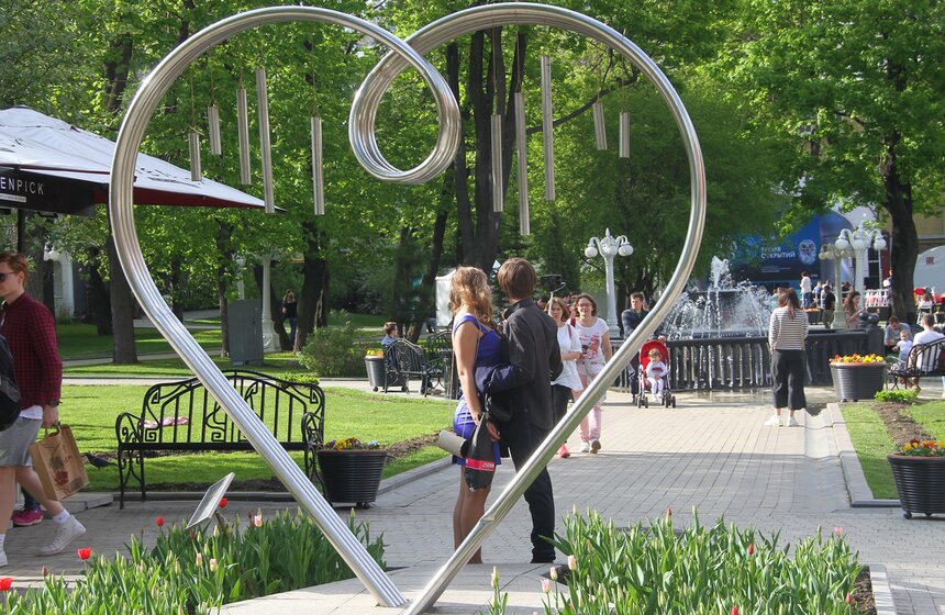 Акция "Ночь музеев" стартовала в саду "Эрмитаж" 7 фото