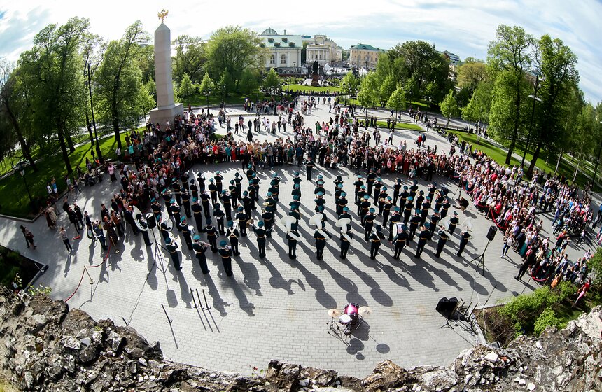 Военные оркестры в парках. Фото 27 фото