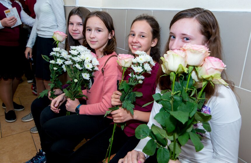 Последний звонок в школе №1517 12 фото