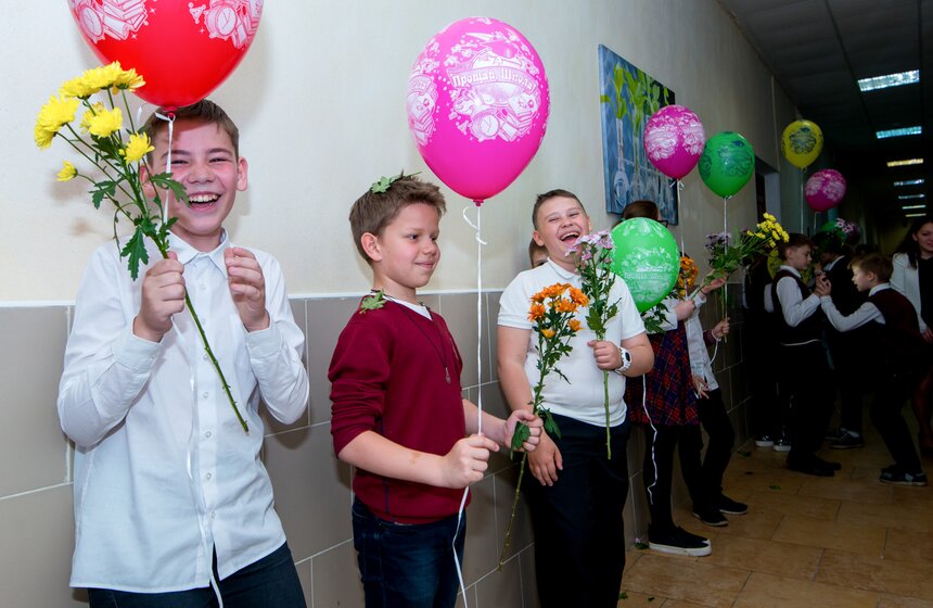 Последний звонок в школе №1517 11 фото