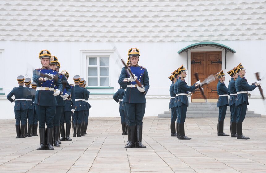 Торжественная церемония посвящения в кадеты 44 фото