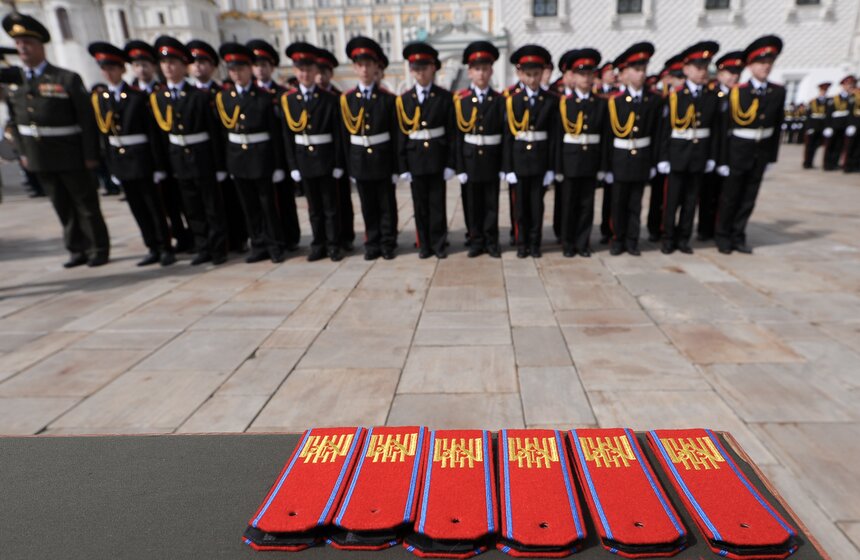 Торжественная церемония посвящения в кадеты 13 фото