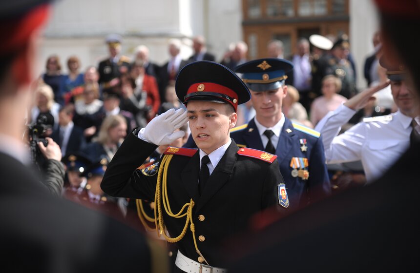 Торжественная церемония посвящения в кадеты 22 фото