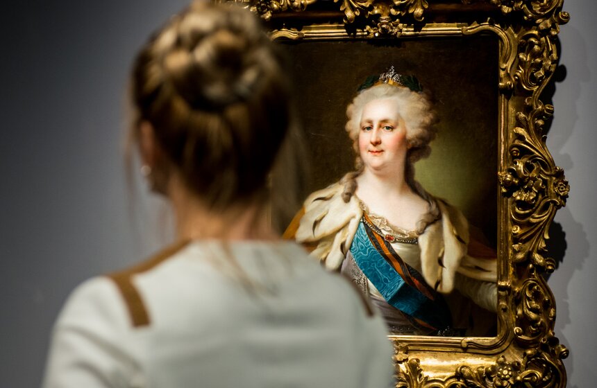 Выставка "История в лицах" в "Центре искусств. Москва" 5 фото