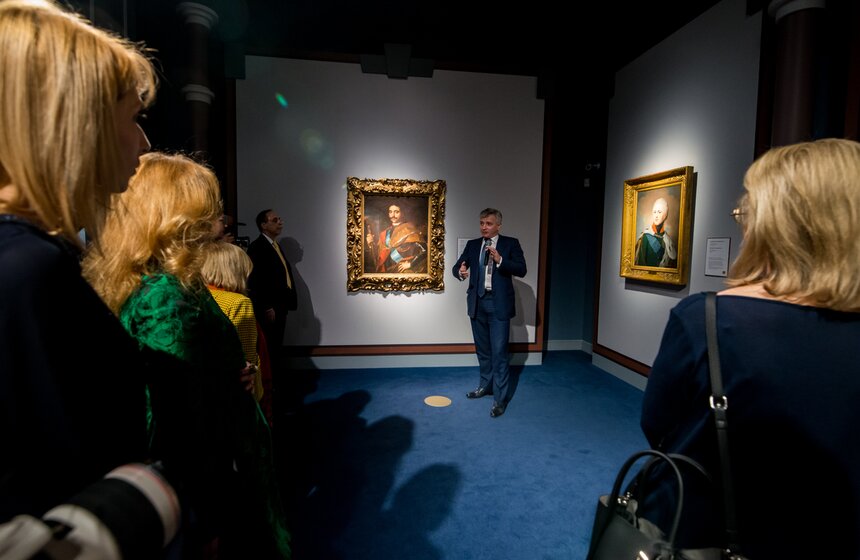 Выставка "История в лицах" в "Центре искусств. Москва" 16 фото