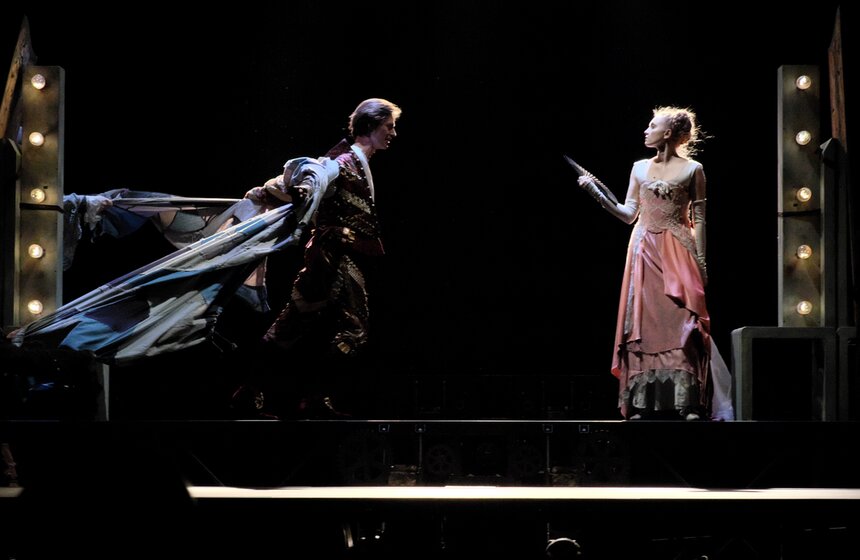 Предпремьерный показ спектакля "Капитан Фракасс" 38 фото